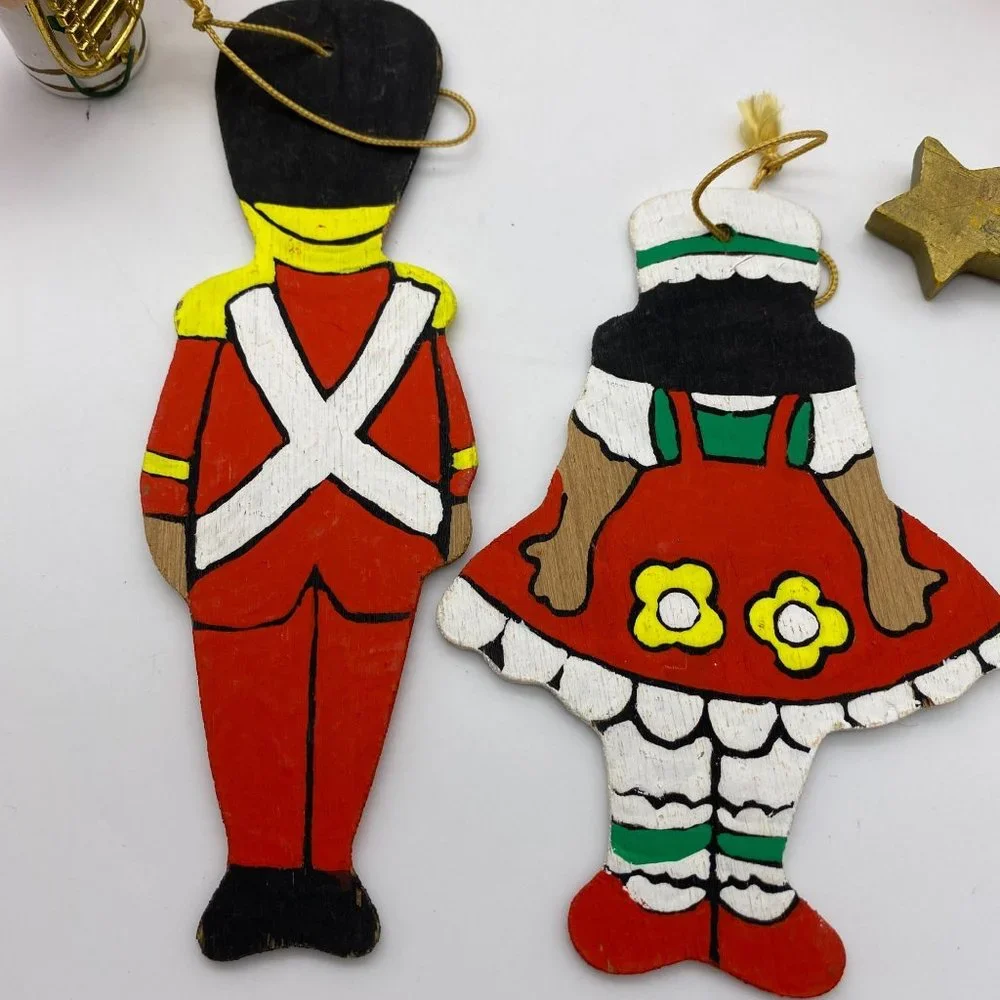 Vintage small wooden Christmas ornaments Angels Santa Nutcrackers‎